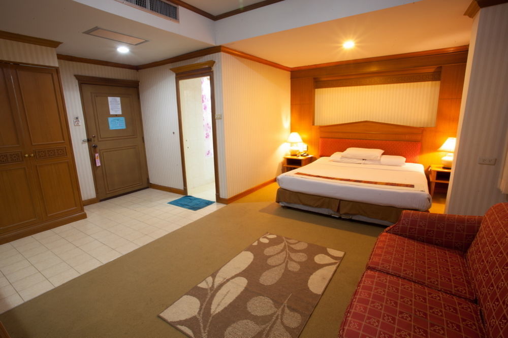 Imperial Sakon Hotel Sakon Nakhon Exterior foto